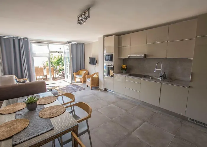 Blue Panorama בית נופש *